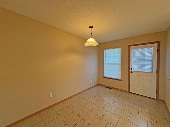 Building Photo - Watermill Cir Duplex