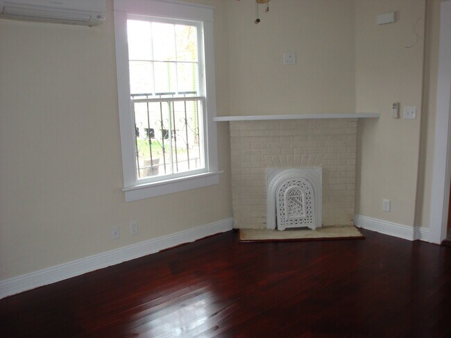 Foto del edificio - 2127 Laurel St