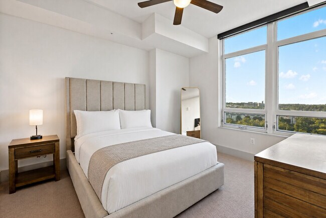 Foto del edificio - 1575 Anderson Rd