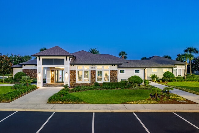 Clubhouse - Atwater Apartments