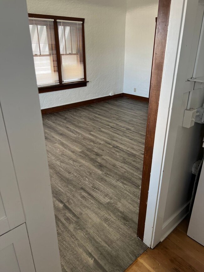 Foto del interior - 629 Main