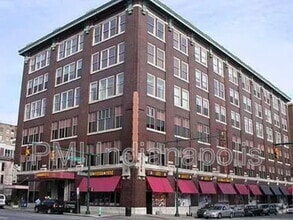 Building Photo - 141 S Meridian St