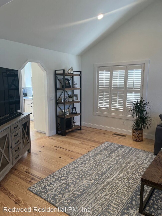 Foto del edificio - 3 br, 2 bath House - 6144 Amie Drive