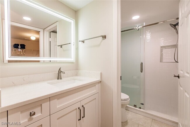 Foto del edificio - 3032 Sandpiper Bay Cir