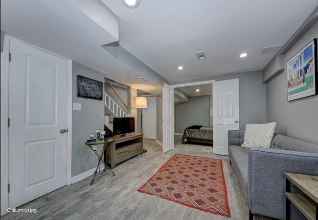 Foto del edificio - 5403 Chillum Pl NE