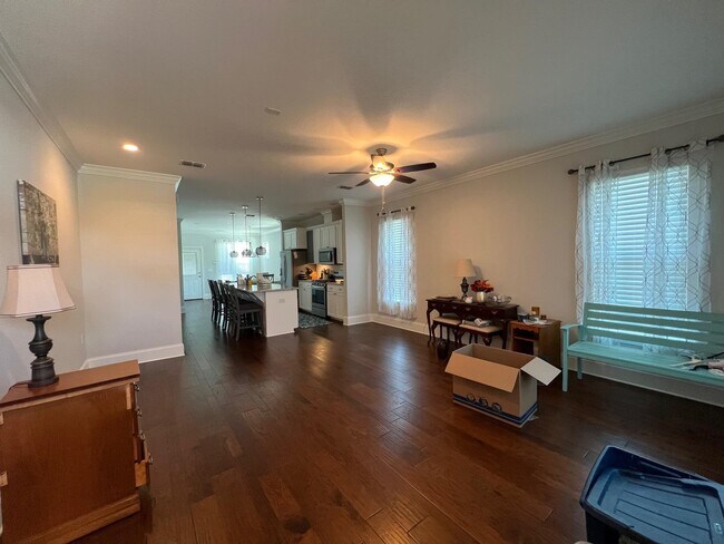 Foto del edificio - 1695 Brush Hill Rd