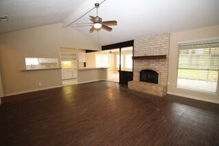 Building Photo - 13215 Lake Breeze Ln