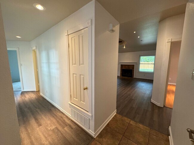 Foto del edificio - 360 Virtual Tour Available