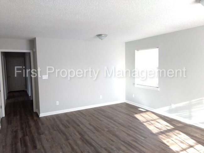 Foto del edificio - 27 Scruggs St