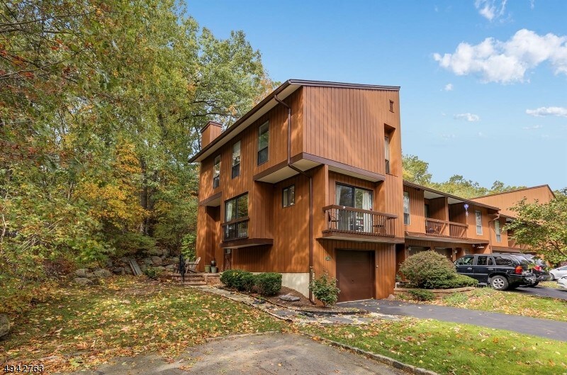 320 Vw, Wharton, NJ 07885 Townhome Rentals in Wharton NJ