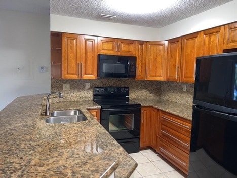 Kitchen - 2445 SW 18th Ter