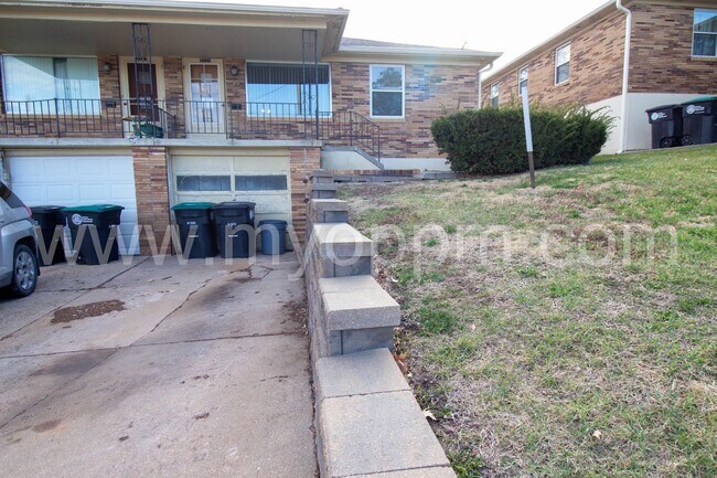 Foto del edificio - ALANSCO 3331/3333 N 61 ST