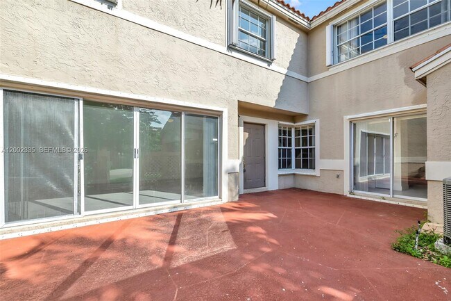 Foto del edificio - 11163 Chandler Dr