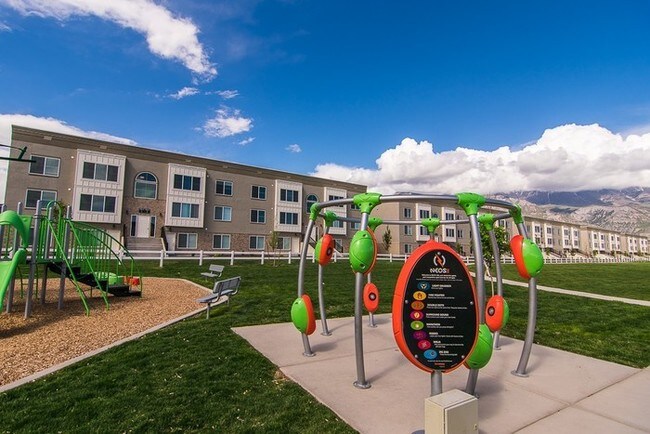 Building Photo - Amazing 3 Bedroom Condo in American Fork
