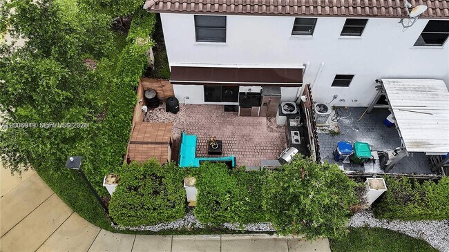 Building Photo - Northwest 103rd Place, Doral, FL 33178 - 4 BR 3 BA townhouse