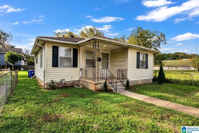 Building Photo - 972 53rd St N