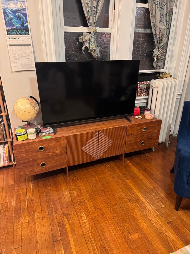 Foto del edificio - 110 Brainerd Rd