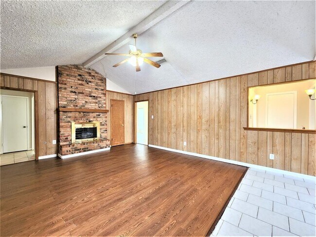 Foto del edificio - 946 Beachcomber Ln