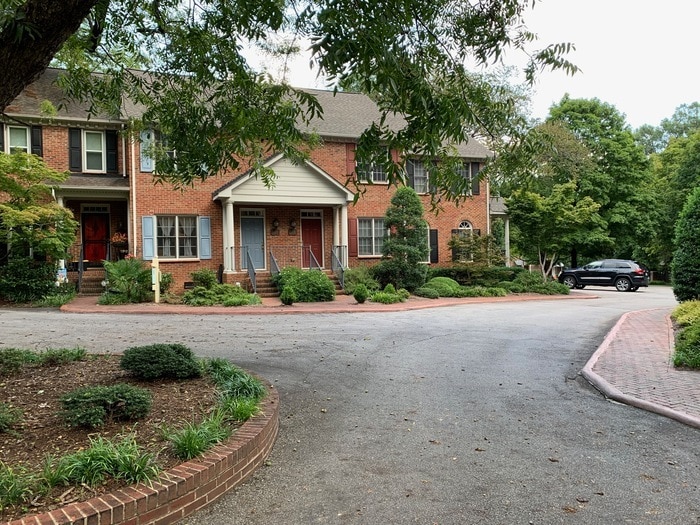 Elegant Townhome between Oakwood and Mordecai Townhouse for Rent in