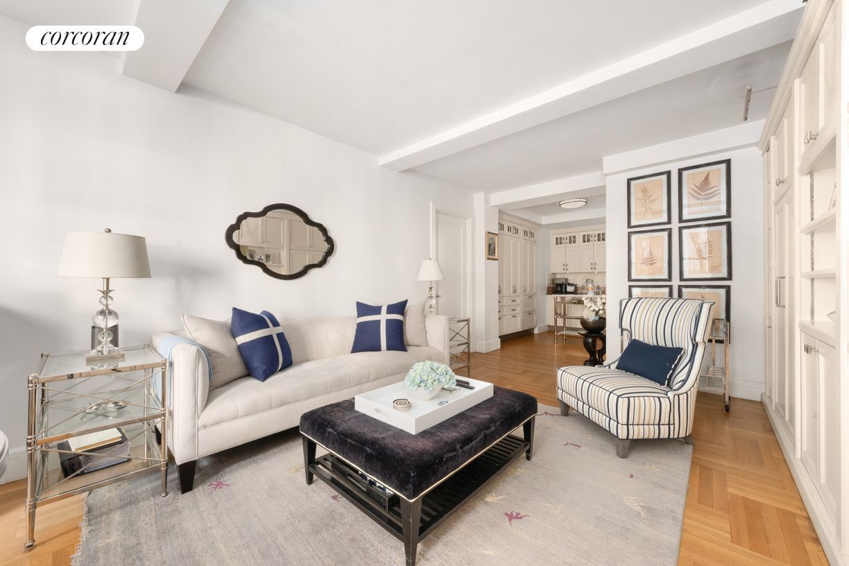 Foto principal - 27 W 72nd St