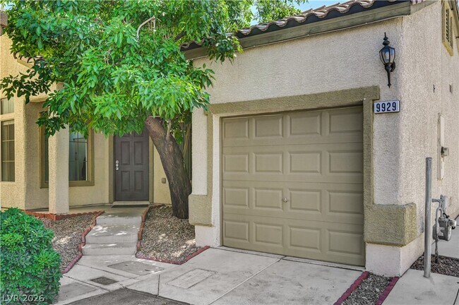 Building Photo - 9929 Markhorn Ct