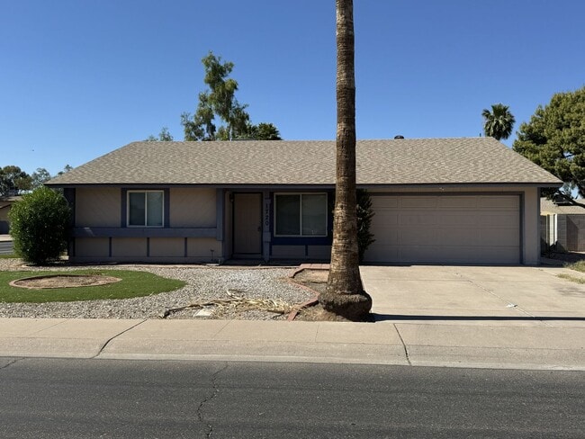 Photo - BEAUTIFULLY UPDATED CHANDLER HOME WITH HUGE YARD, BONUS ROOM & FIREPLACE!