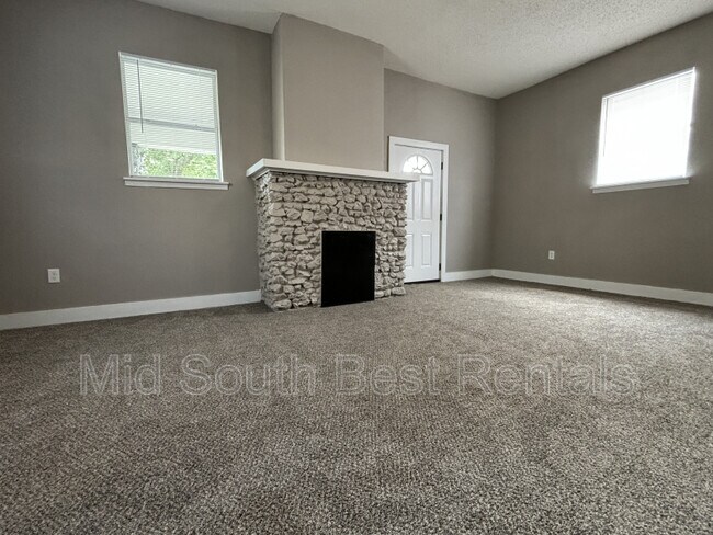 Foto del edificio - 3501 W 10th St