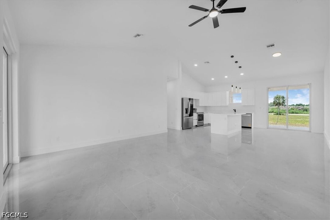 Building Photo - 3812 NW 38th St