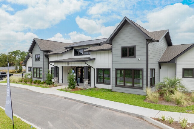 Building Photo - Evolve Palm Coast