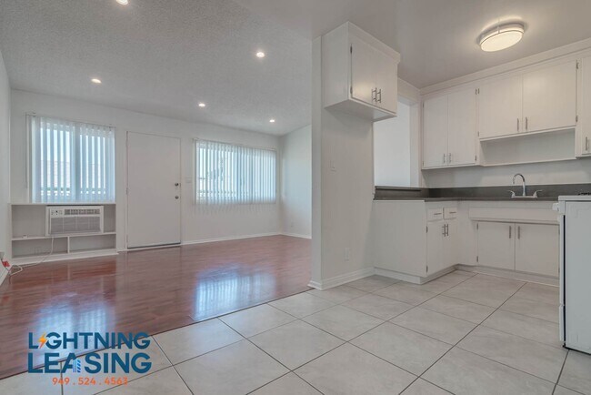 Foto del edificio - 1321 N Harvard Blvd