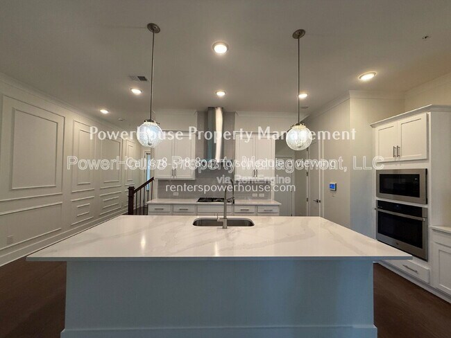 Foto del edificio - 1190 Harper Dr