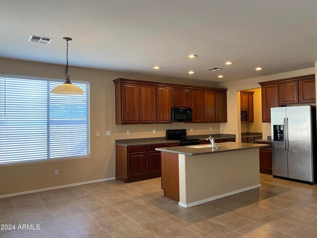 Foto del edificio - 3402 W Galvin St