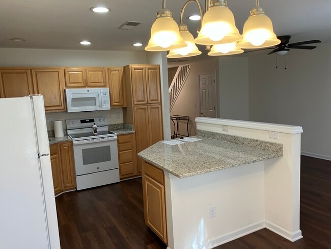 Foto del edificio - 10718 Sleigh Bell Ln