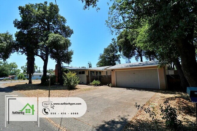 Building Photo - 1848 Shady Ln