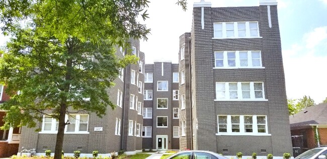 Building Photo - 1217 Colonial Ave