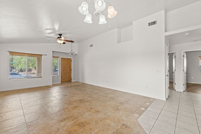 Foto del edificio - 6673 E Cooperstown Dr