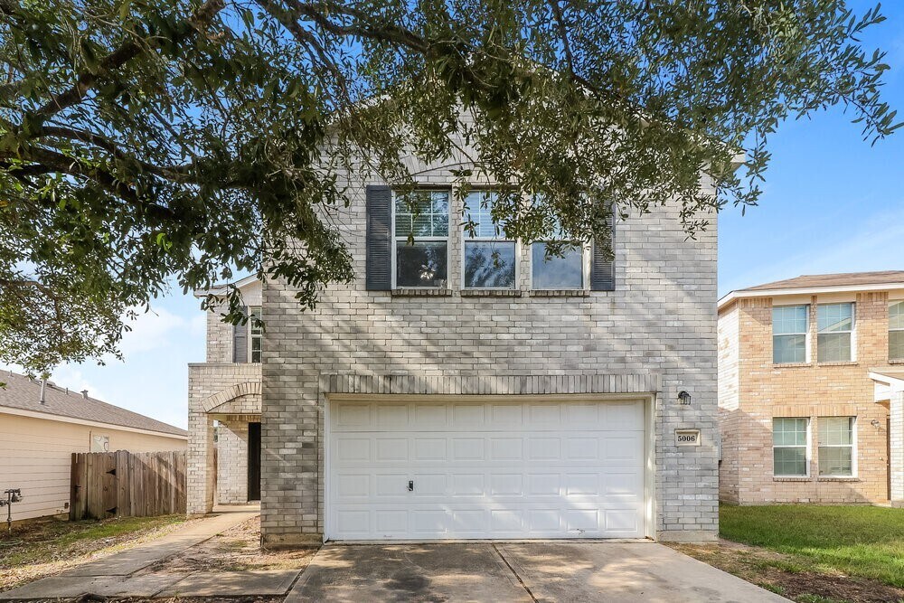 Foto principal - 5006 Roth Forest Ln