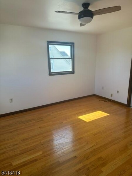 Foto del edificio - 9 Garretson Ave