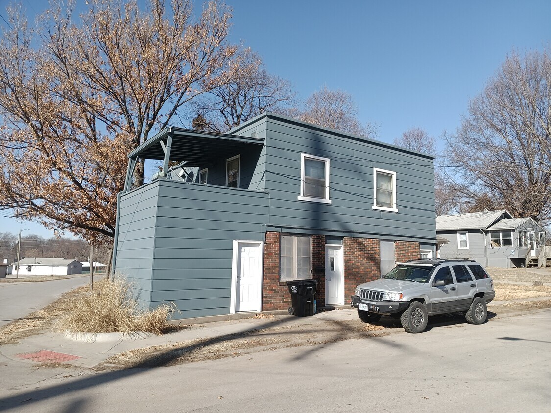 546 S Huttig Ave, Independence, MO 64053 House Rental in Independence