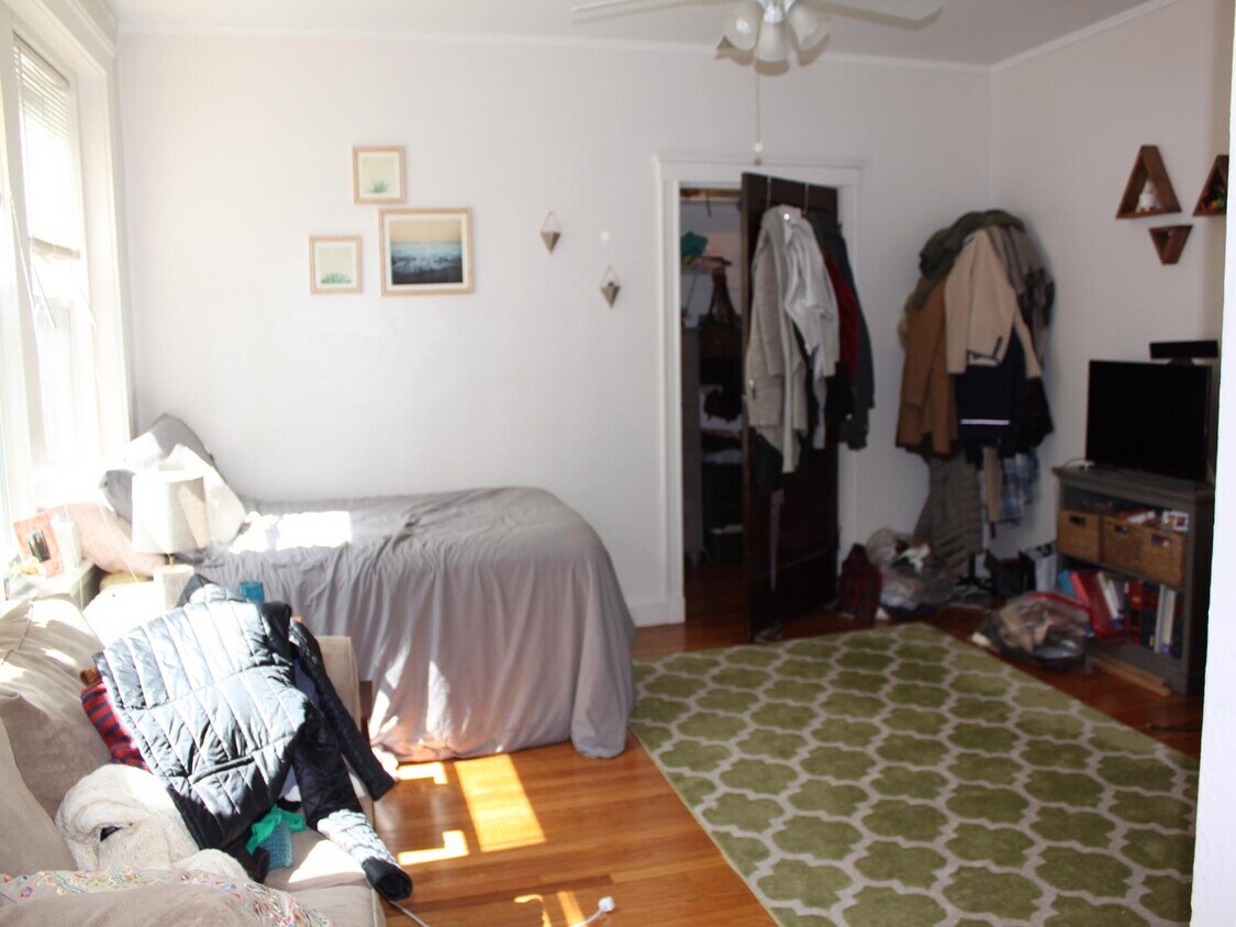 Foto principal - 125 Peterborough St