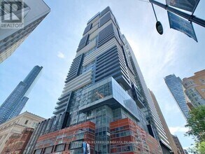 Building Photo - 7-2007 Grenville St