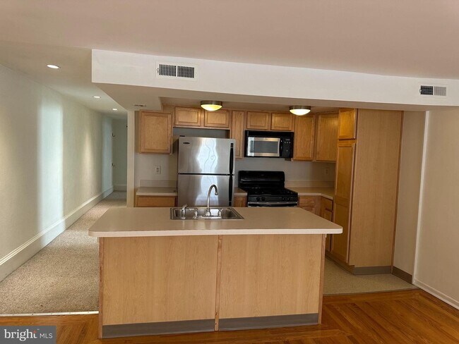 Foto del edificio - 1029-33 Spruce St