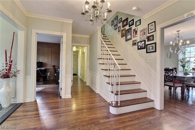 Foto del edificio - 14575 Shaker Blvd
