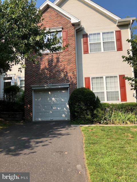 Foto principal - 2 Heritage Hills Dr