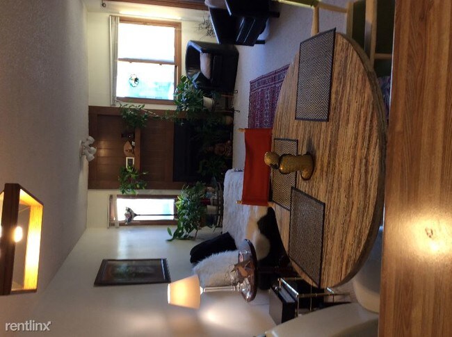 Foto del edificio - 1611 Eastridge Dr