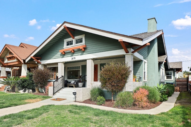 Photo - 3878 S Harvard Blvd House