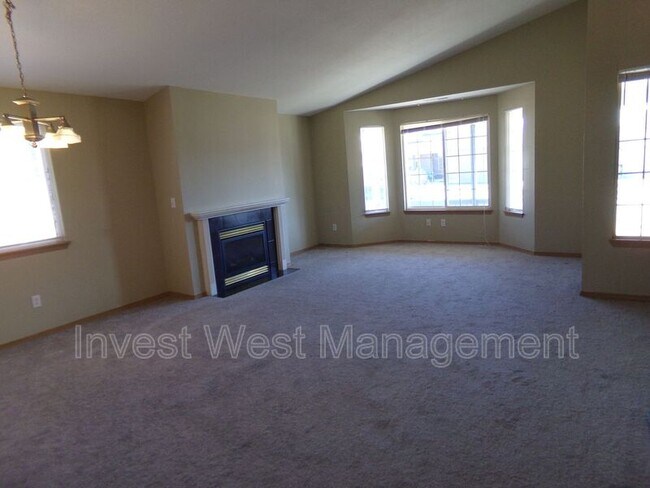 Foto del edificio - 8706 NE 153rd Ave