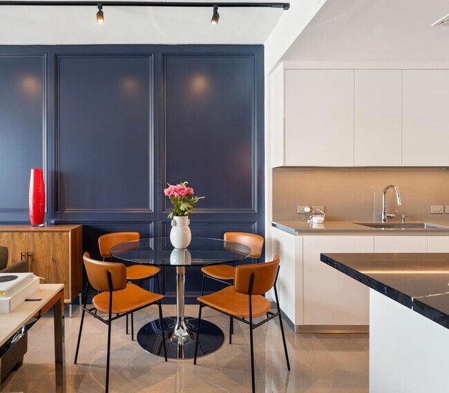 Foto del edificio - 88 SW 7th St