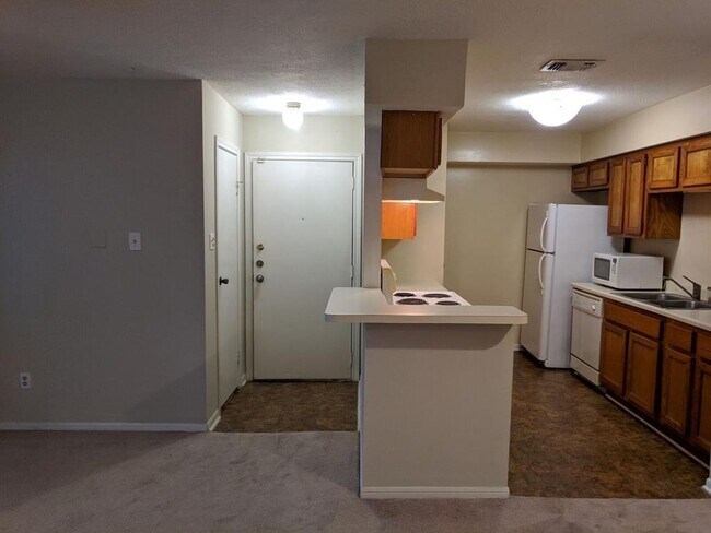 Foto del edificio - 12755 Mill Ridge Dr