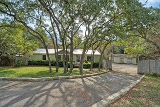 Building Photo - 125 Queen Anne Cir